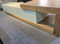 میز تلویزیون چوبی مدرن