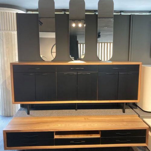 آینه و کنسول